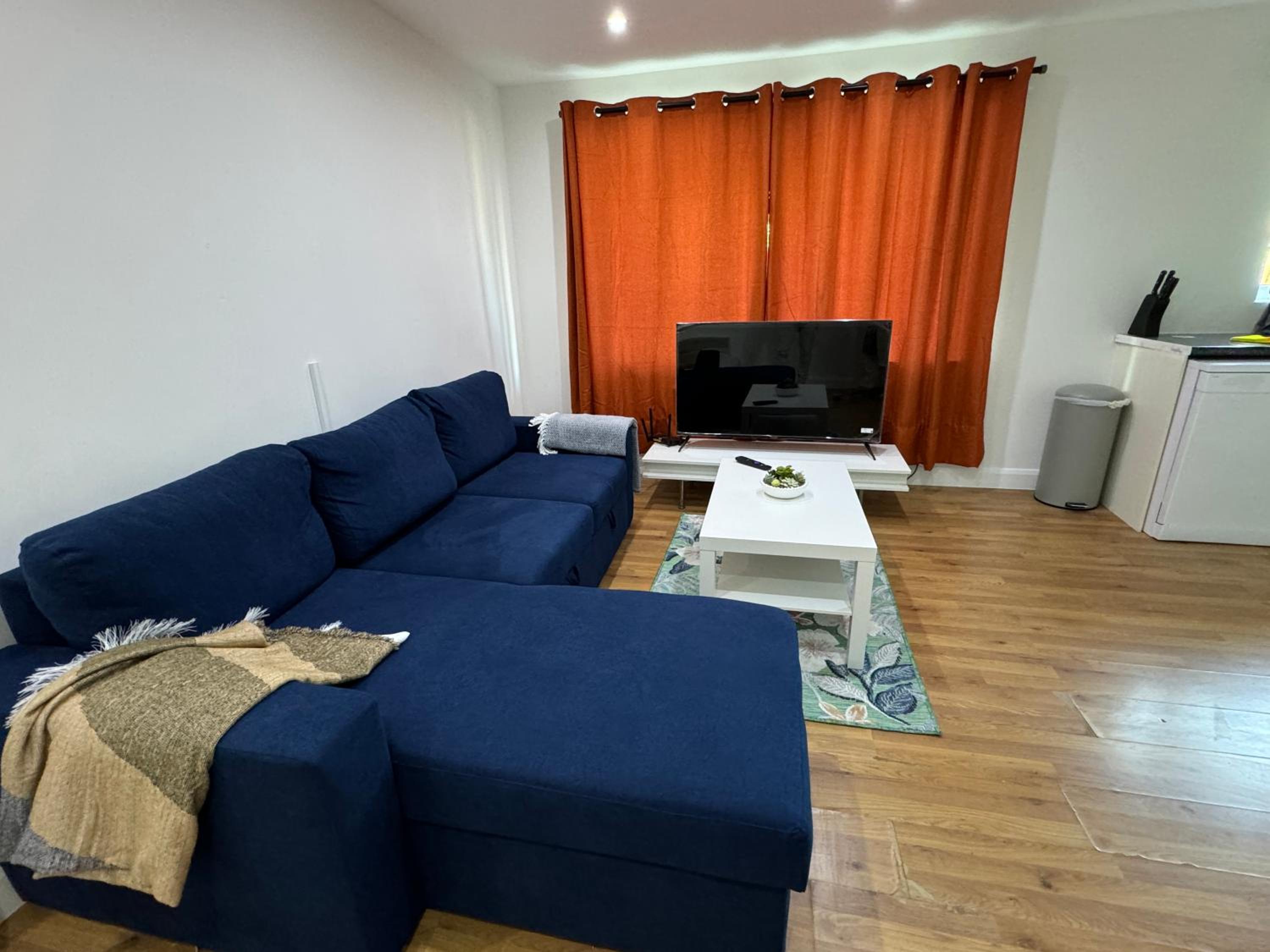 London Apartment