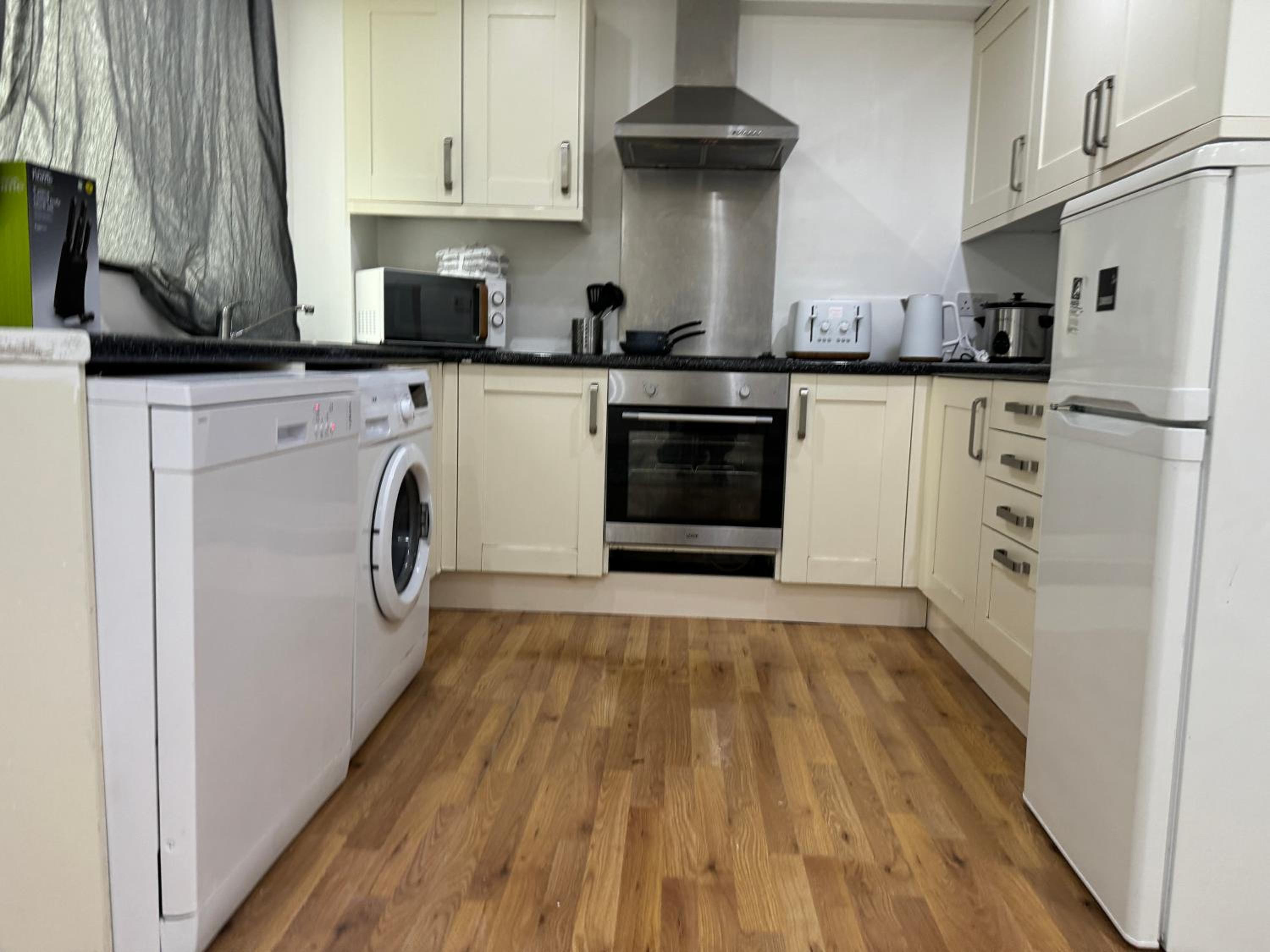 London Apartment