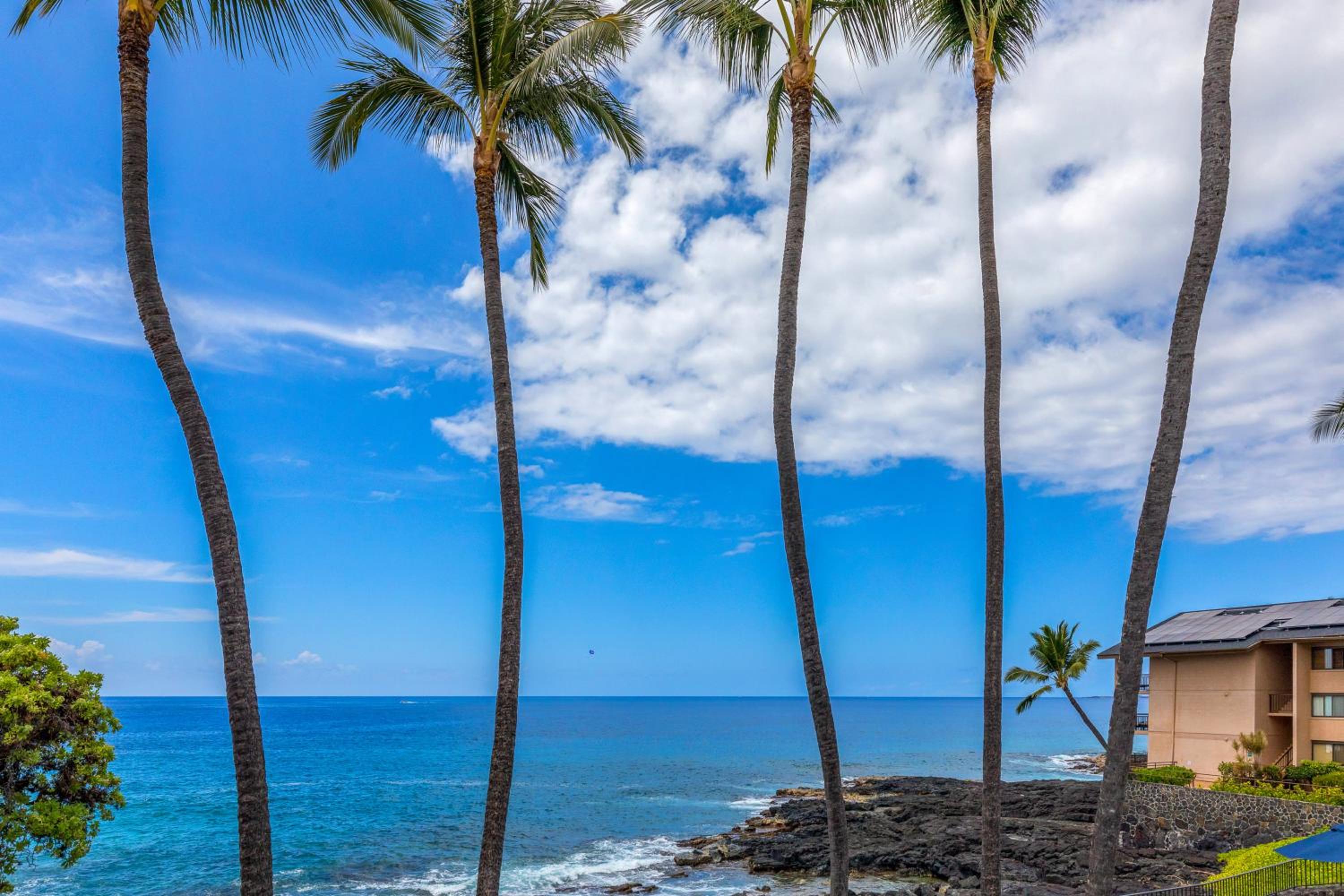 Royal Sea Cliff Kona by OUTRIGGER view 4