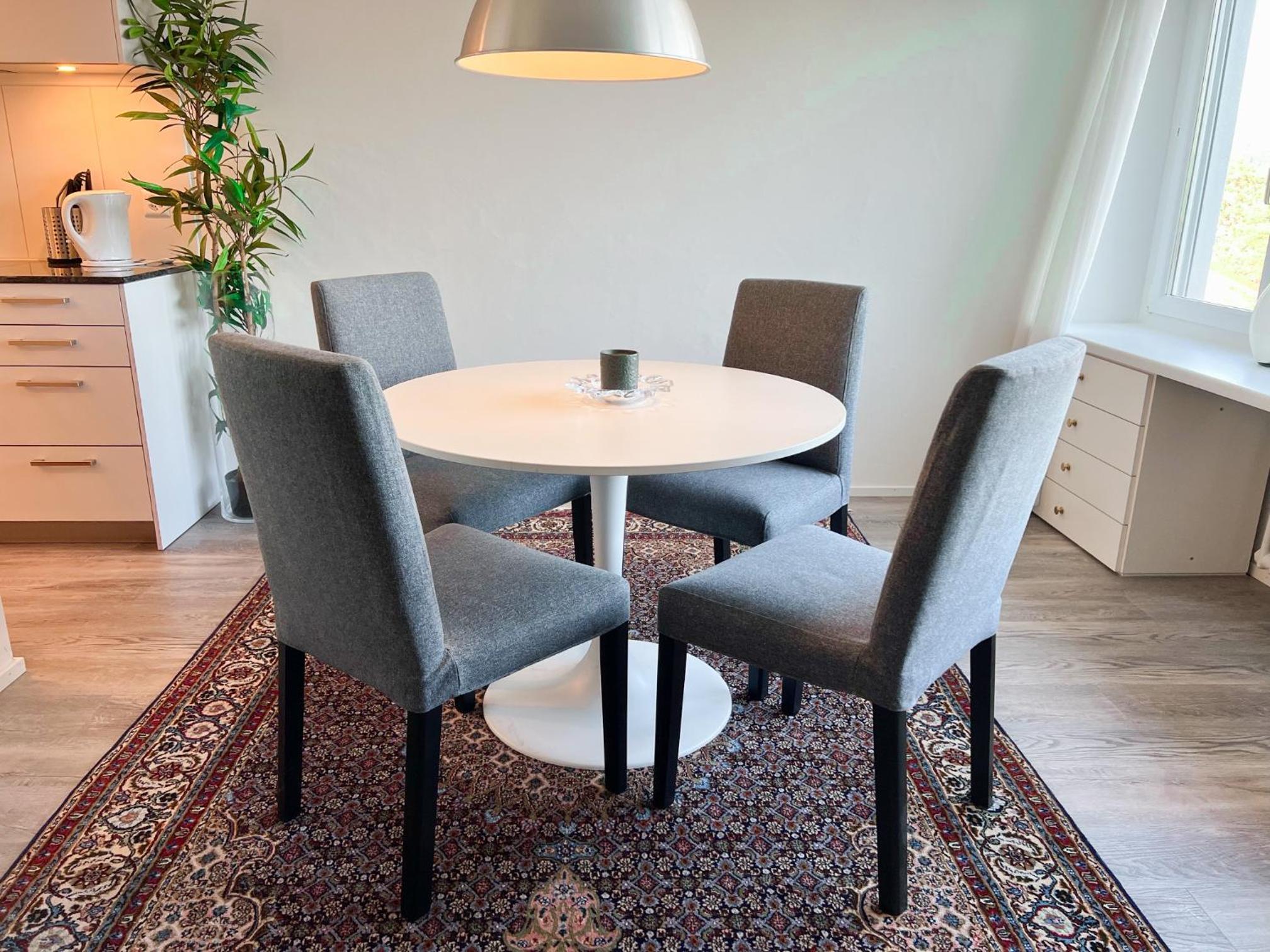 Moderne & helle Wohnung mit Netflix & Bergsicht