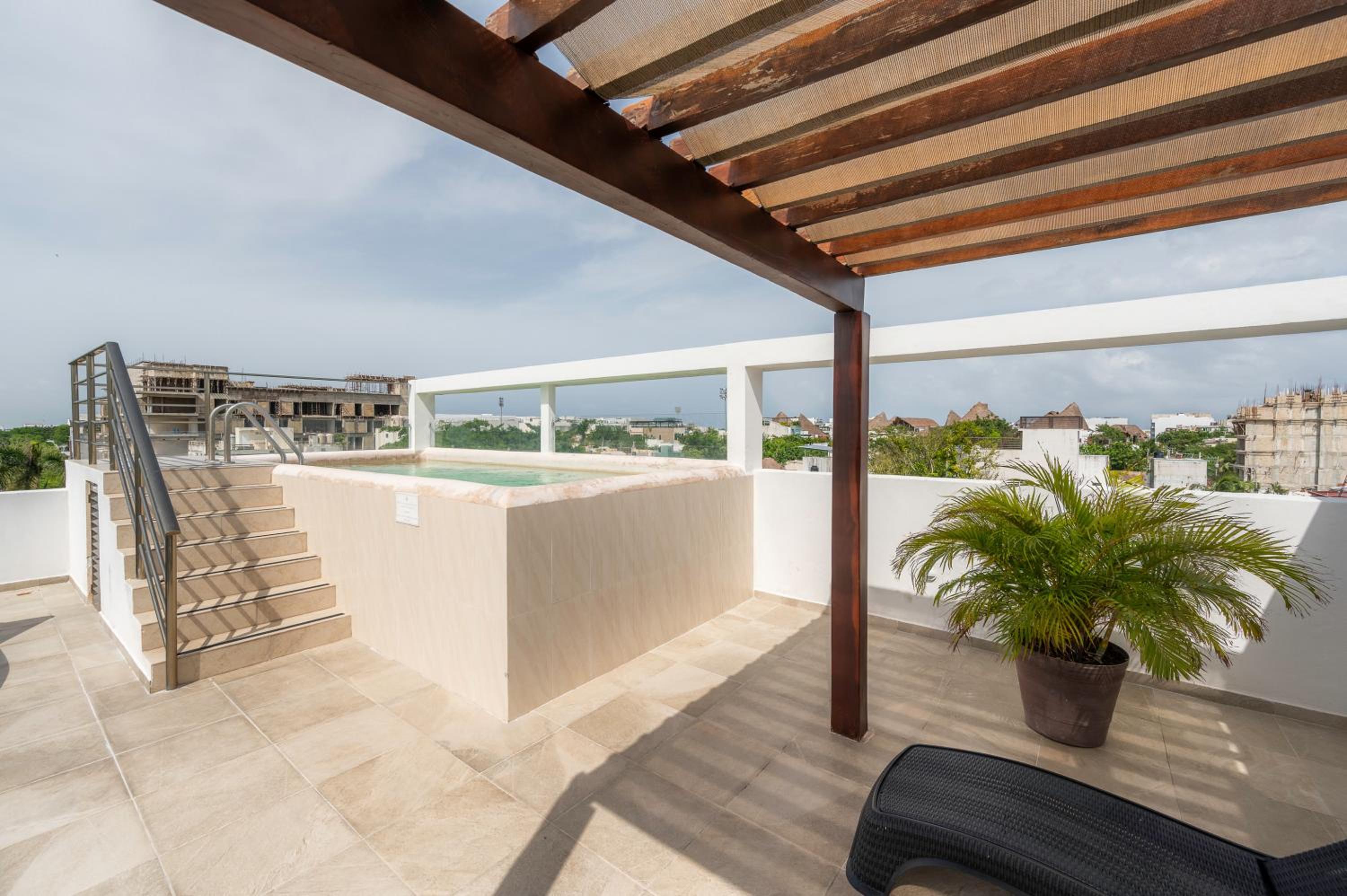 Edén en las alturas Apartamento con terraza y piscina privada view 5
