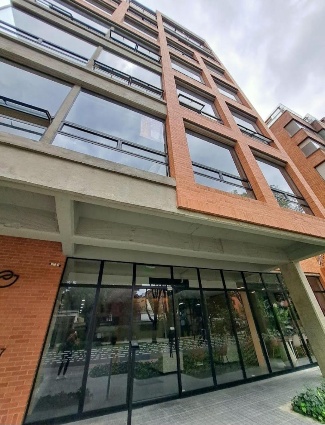 Lindo apartaestudio cerca al parque de la 93