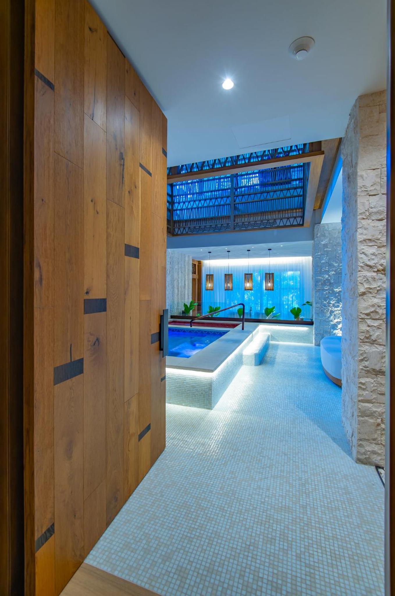 Kimpton - Grand Roatan Resort and Spa - Photo 45