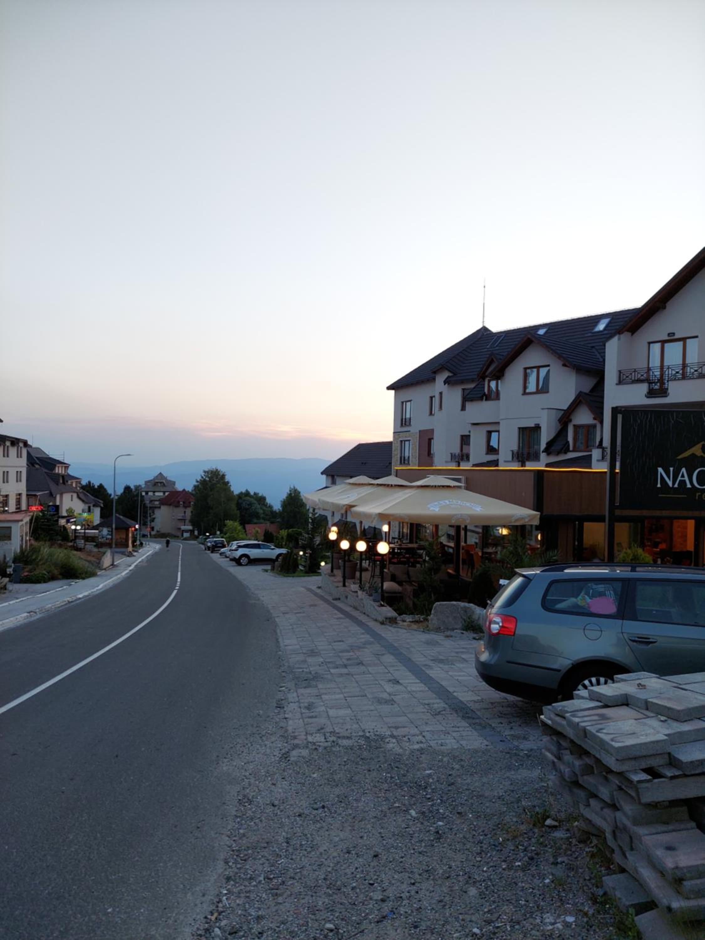 Photo 51