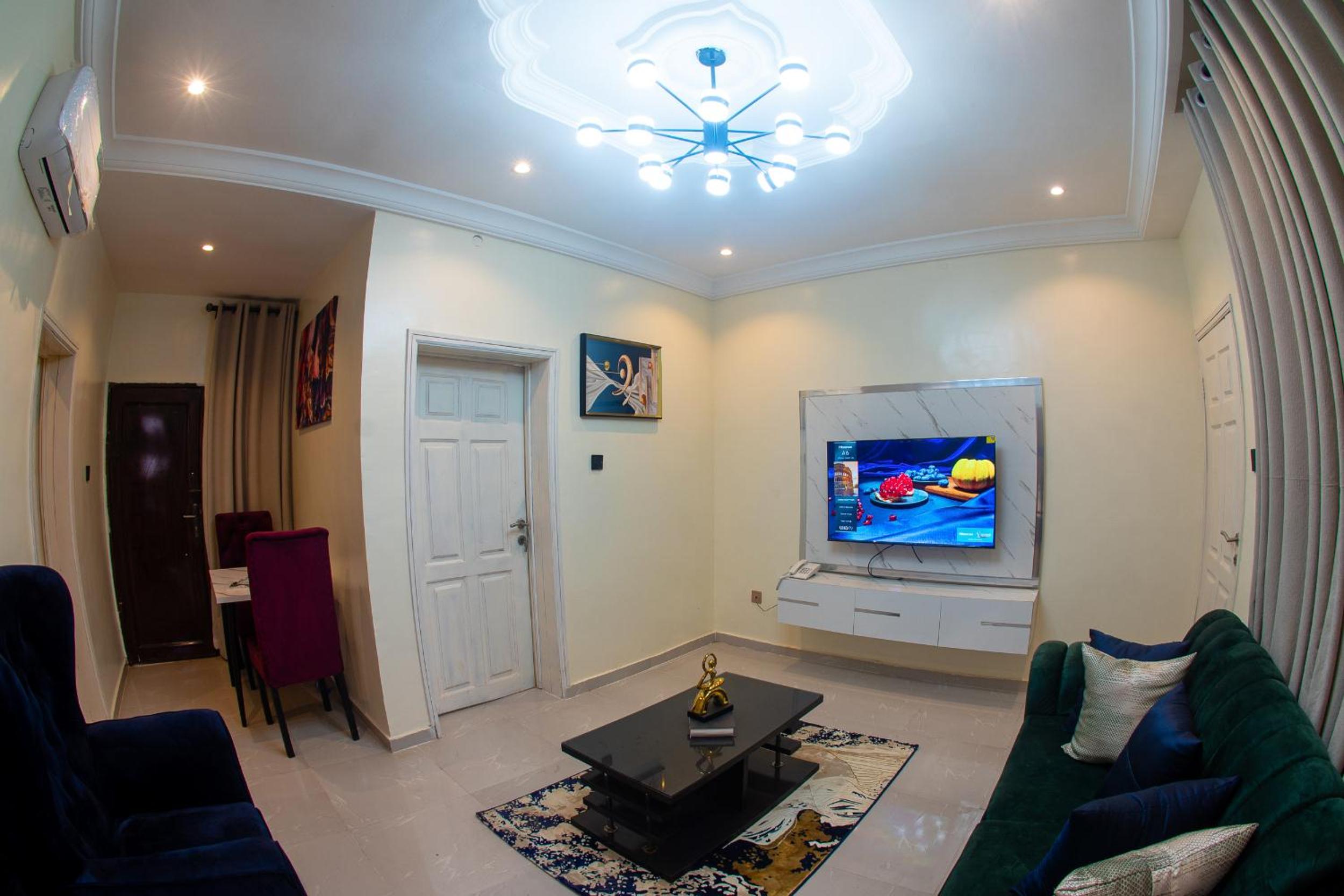 Advena Apartments