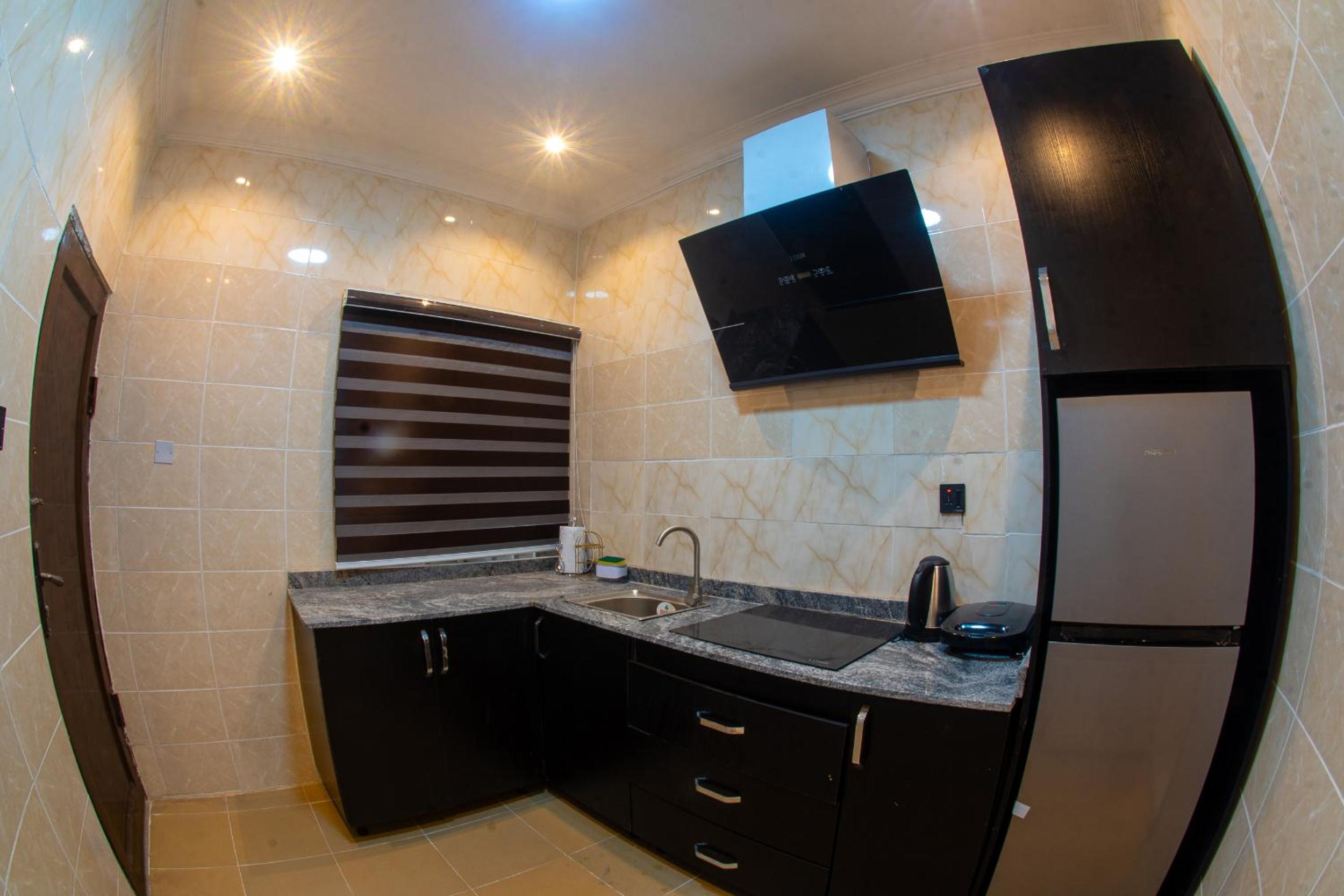 Advena Apartments