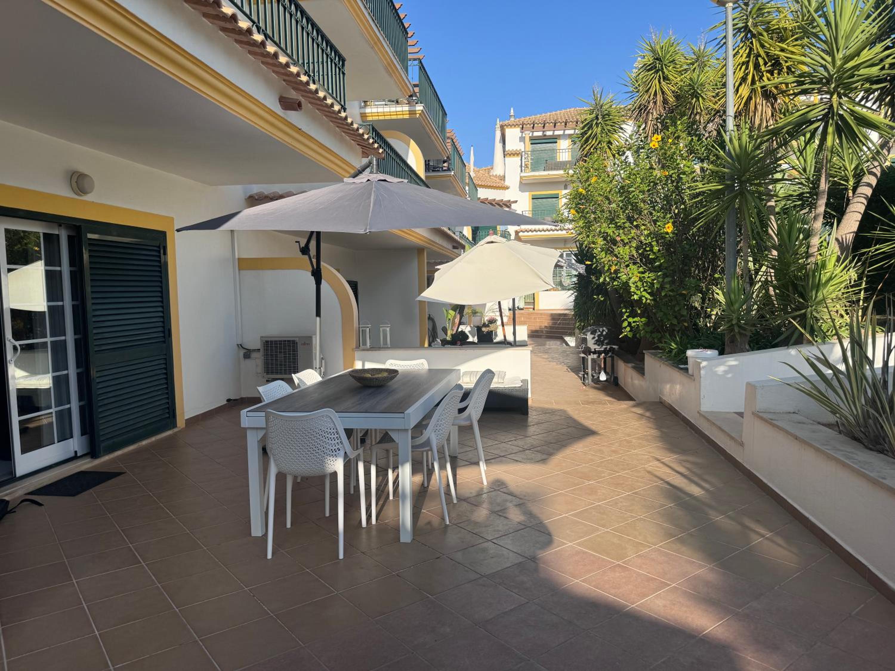 Condominio Cerro da Guia view 2