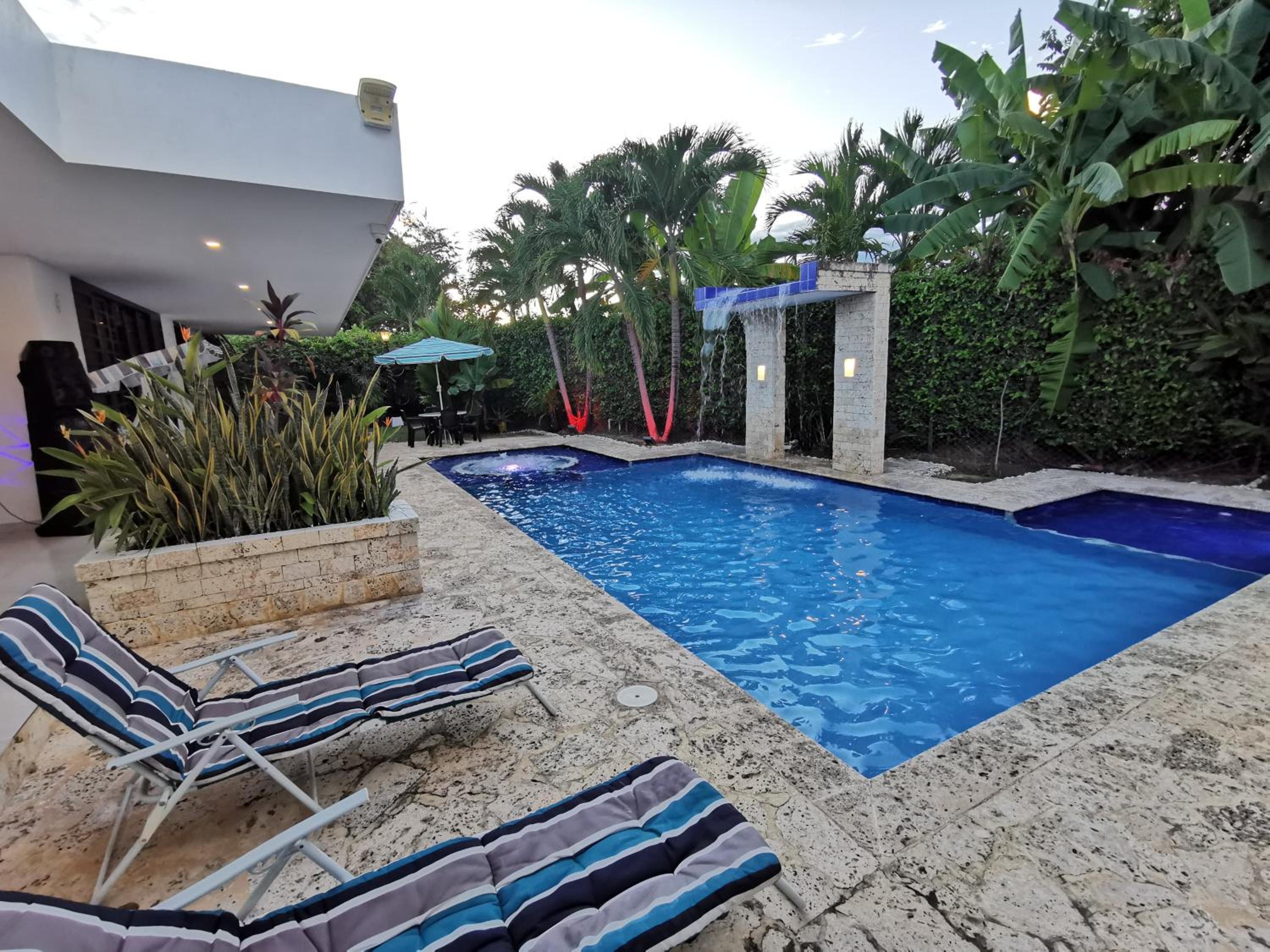 Casa condominio santa ana