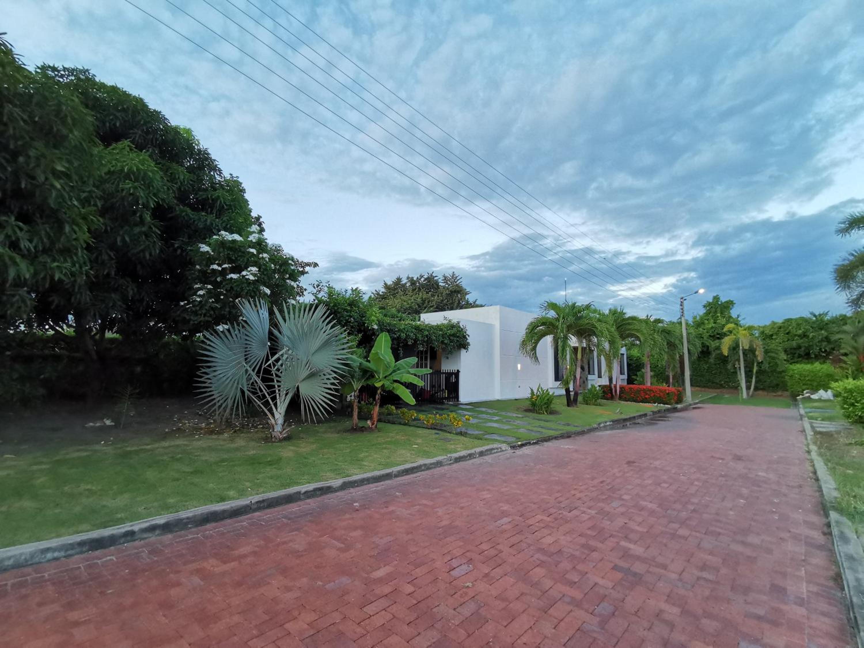 Casa condominio santa ana