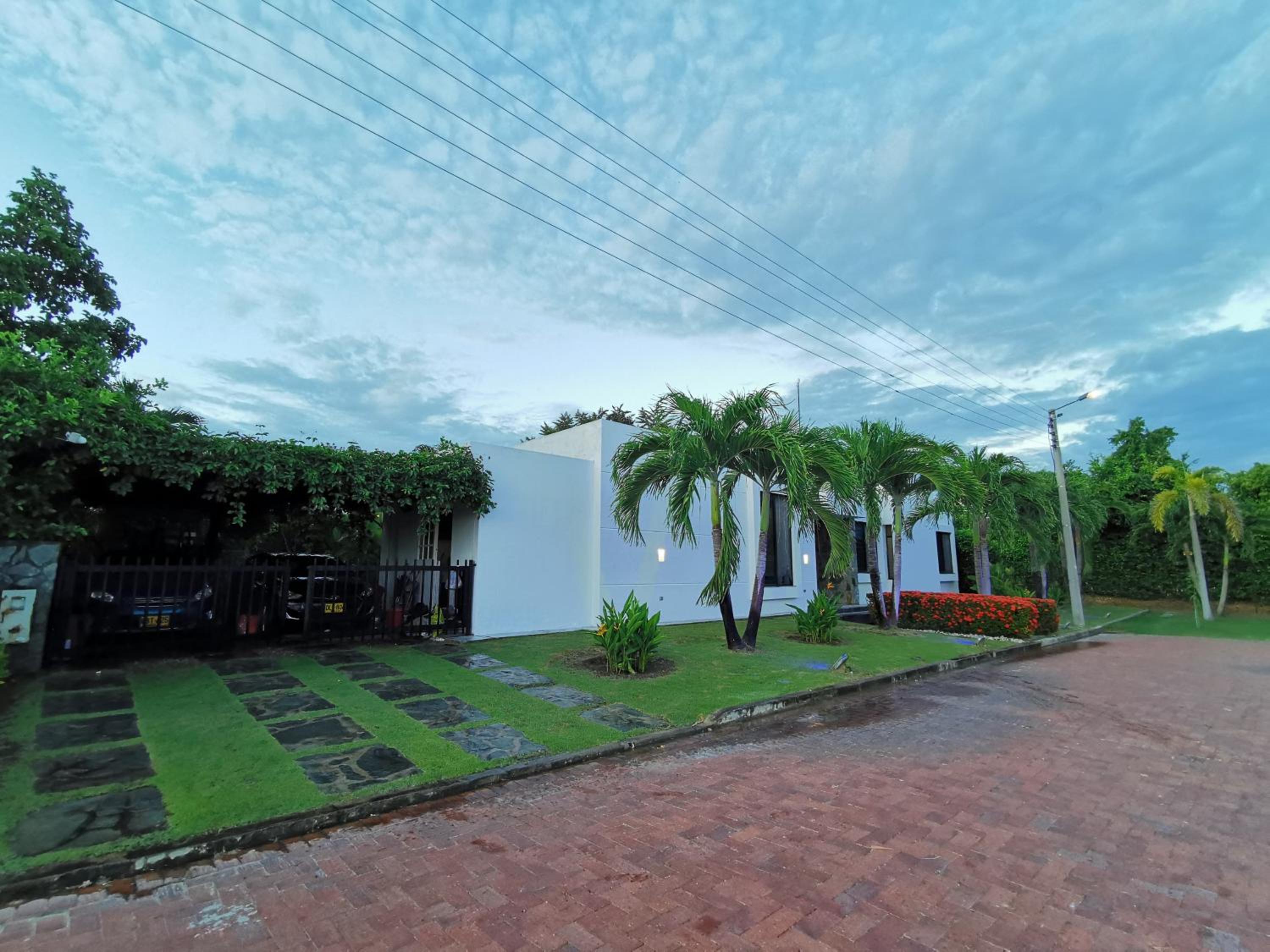 Casa condominio santa ana