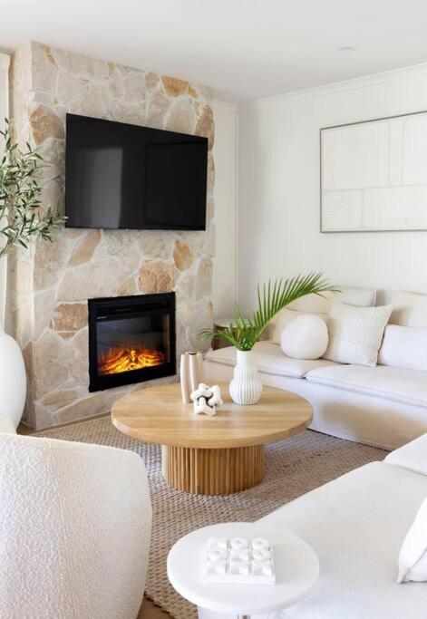 Be quick - Xmas holidays luxury for 12 people!