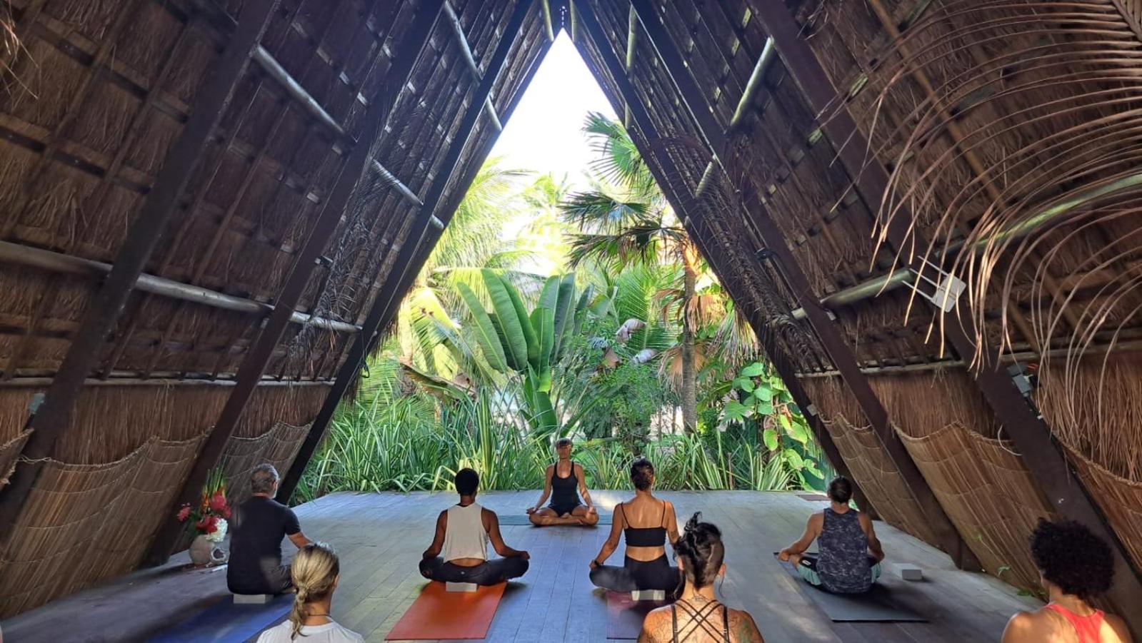 Ecolodge Spa Beira Mar Ococoloco
