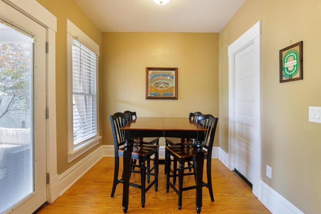 Home with Garage, Hot Tub, near OSU & Short North view 4