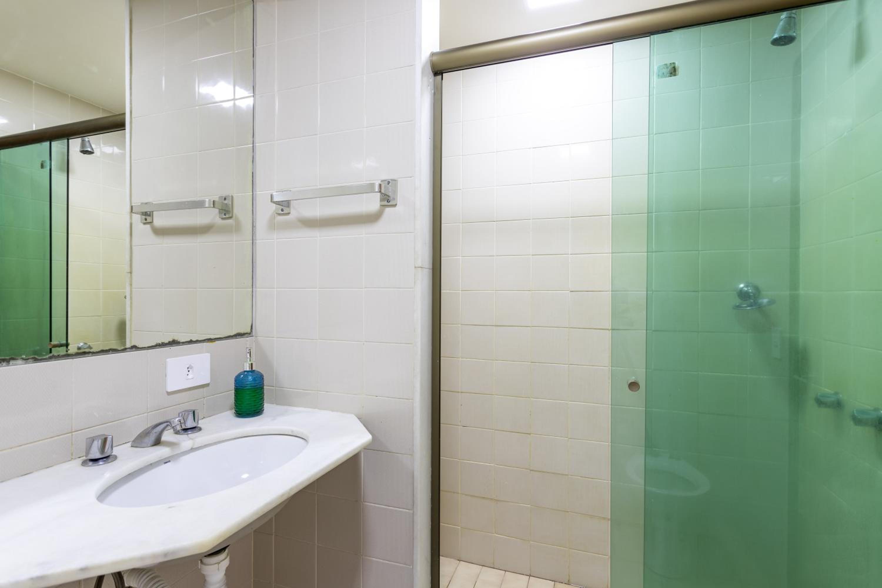 Residence Real Copacabana - 1618 - Piscina e Varanda com Vista