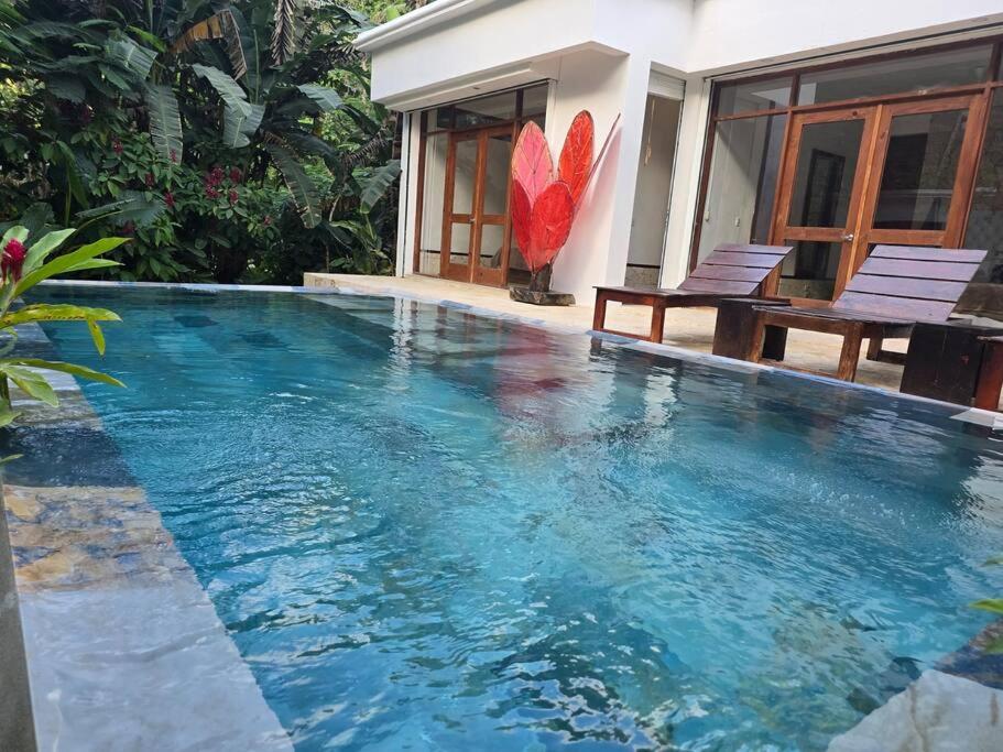 Jungle Rooftop Villa, near beach