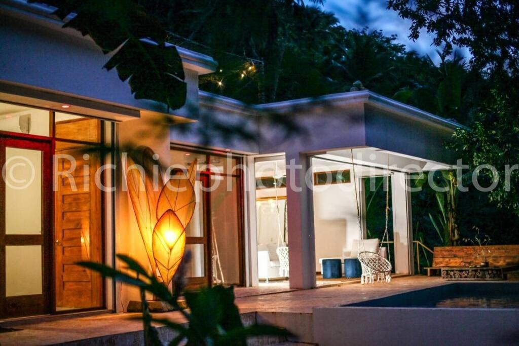 Jungle Rooftop Villa, near beach