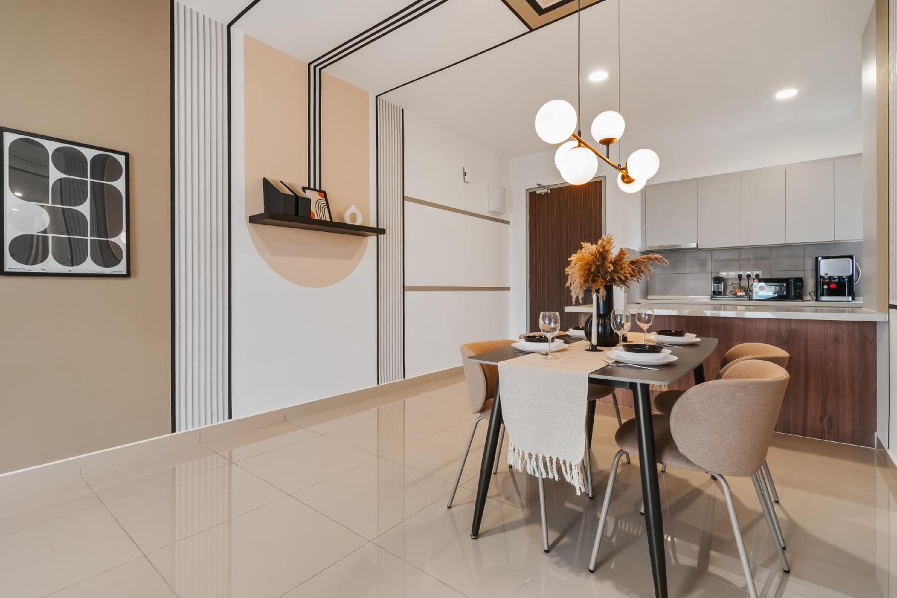 4BR Luscious Room M Vertica Near MRT by RumaBnB