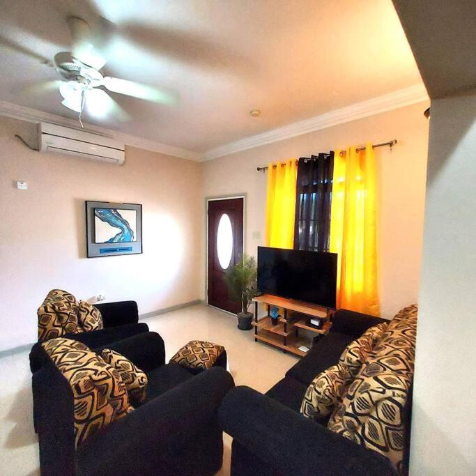 Jamrock Dream Villa view 3
