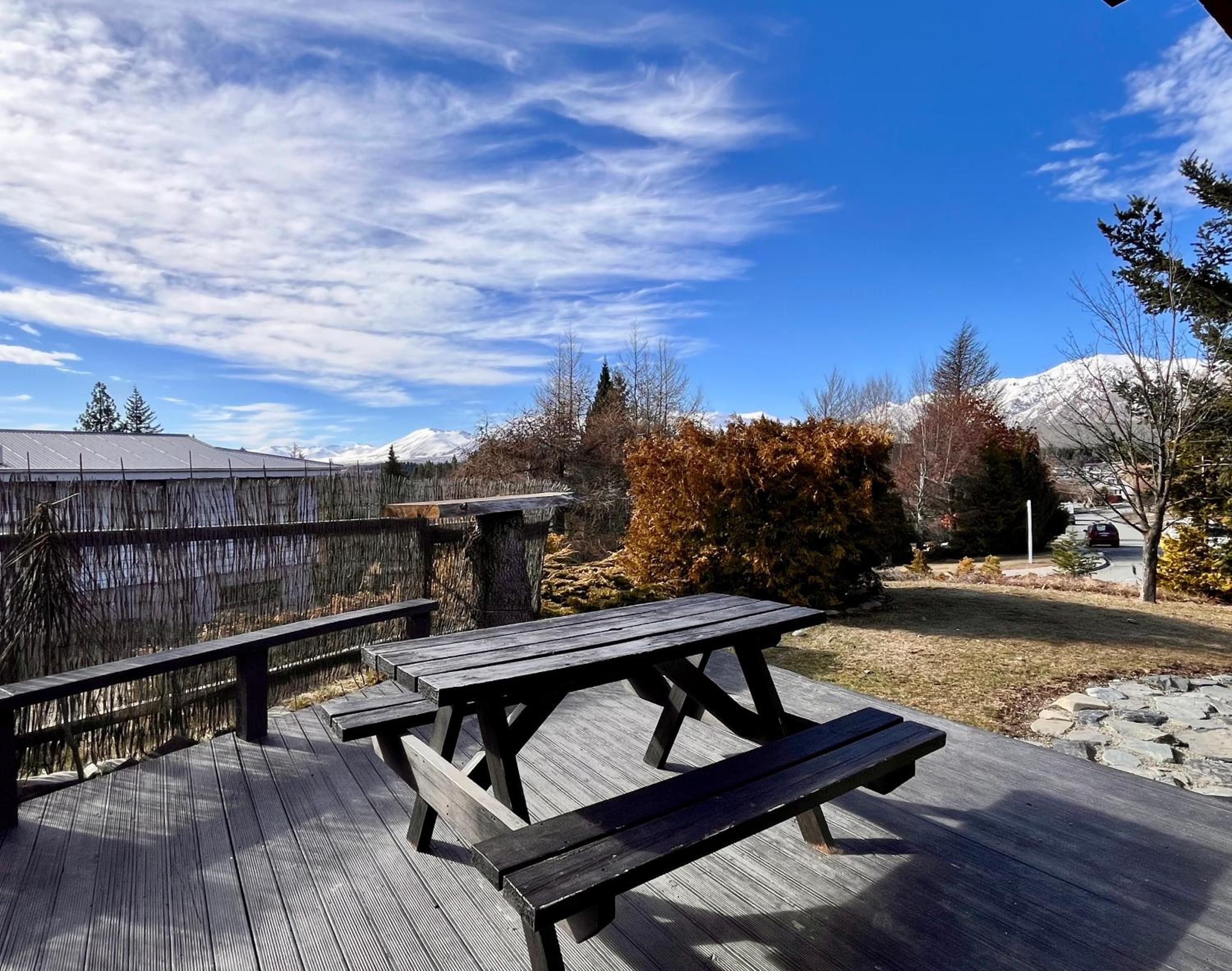 Fox Chalet - Lake Tekapo view 2
