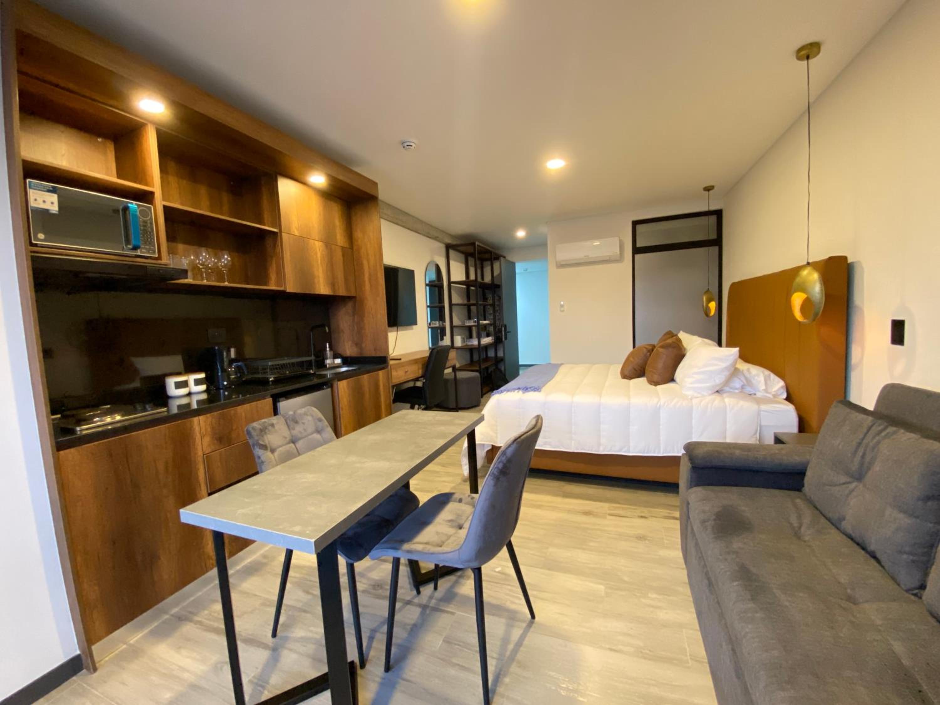 Epic Suites x Ahead