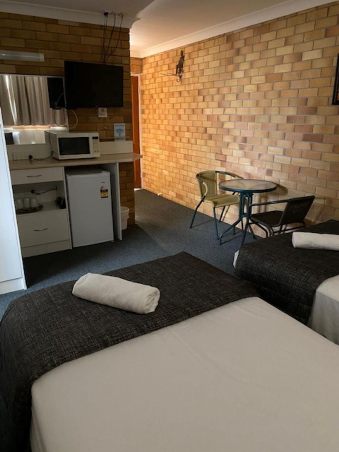 Buckaroo Motor Inn