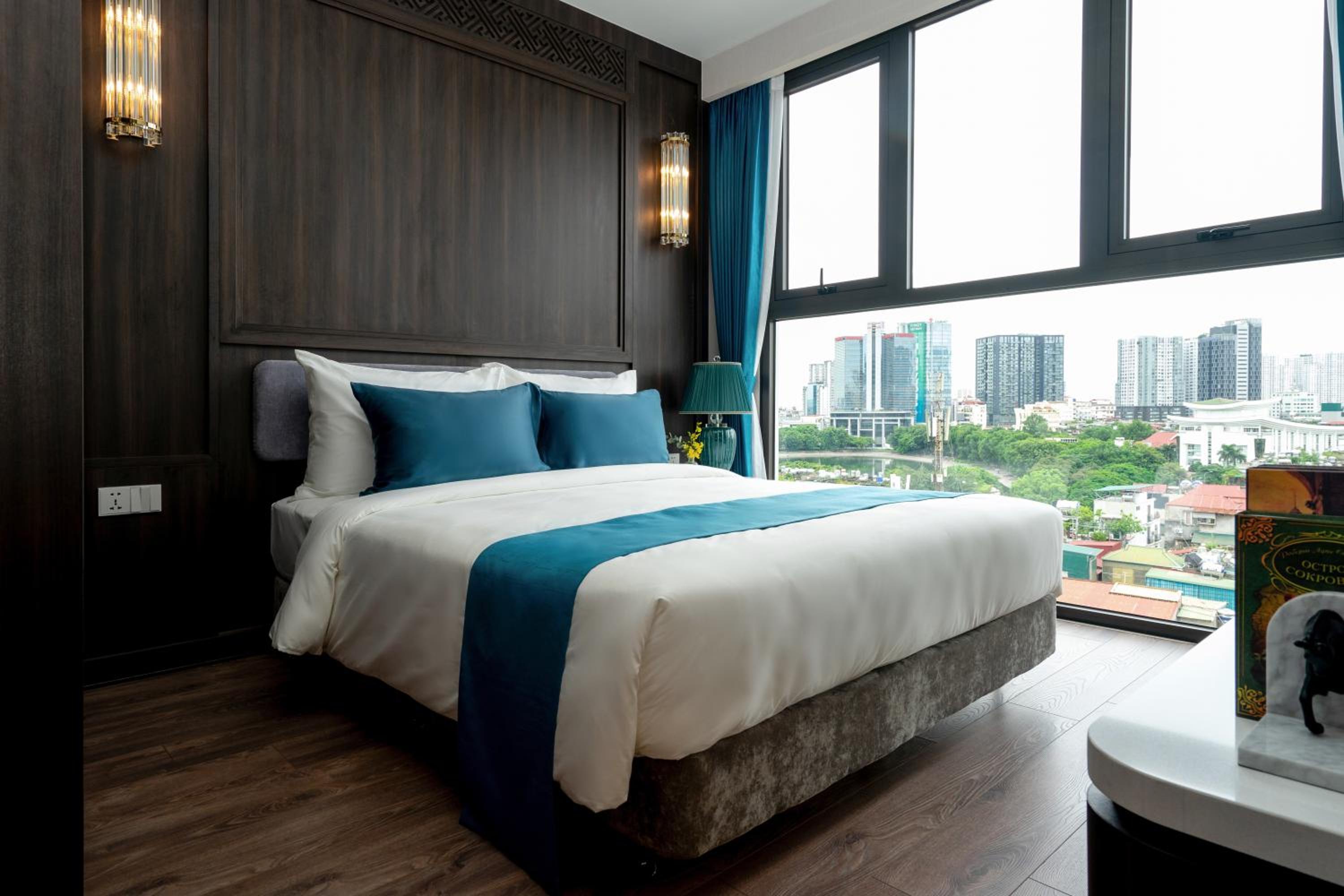 The Gloria Serviced Apartment by Silk Path