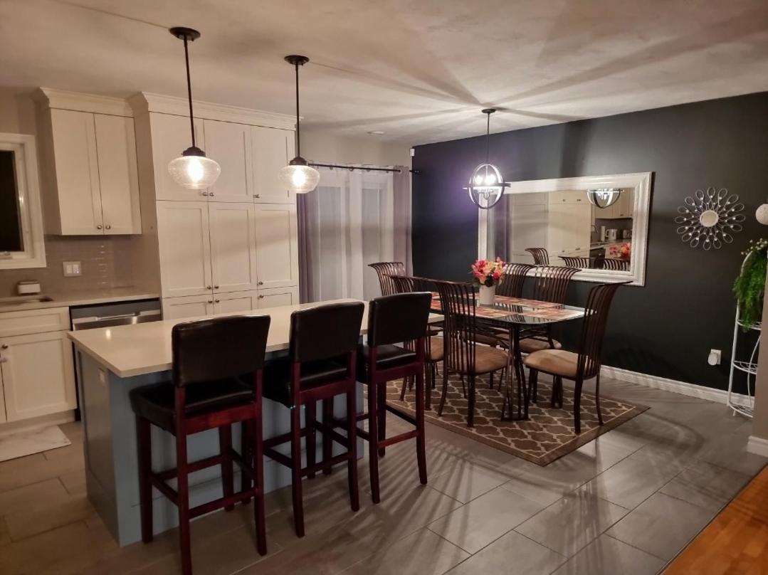 2 bhk for rent in Dieppe near Airport