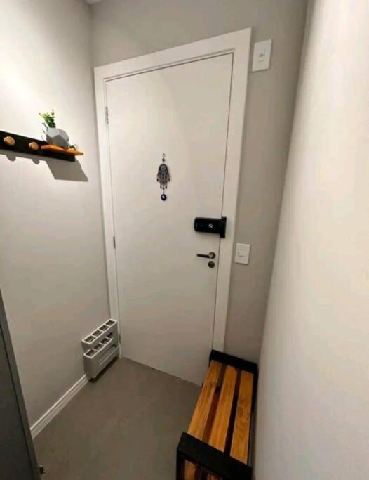 Studio Moderno na Vila Mariana à 500m do Hospital São Paulo