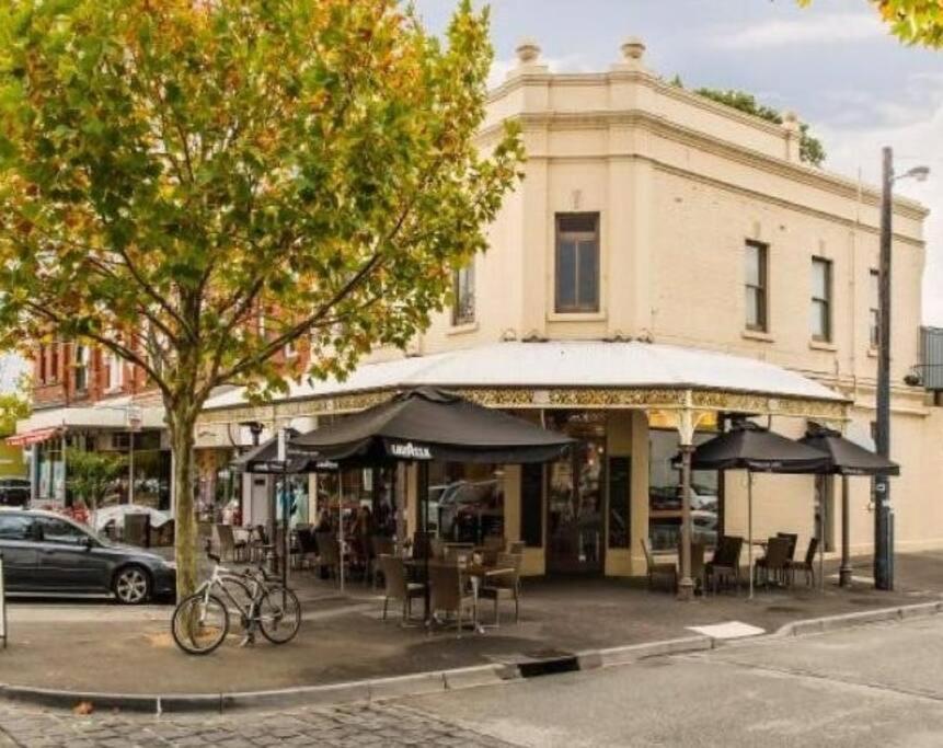 Boutique Art Deco Apt, Beach, Park, Shops, Cafes F1