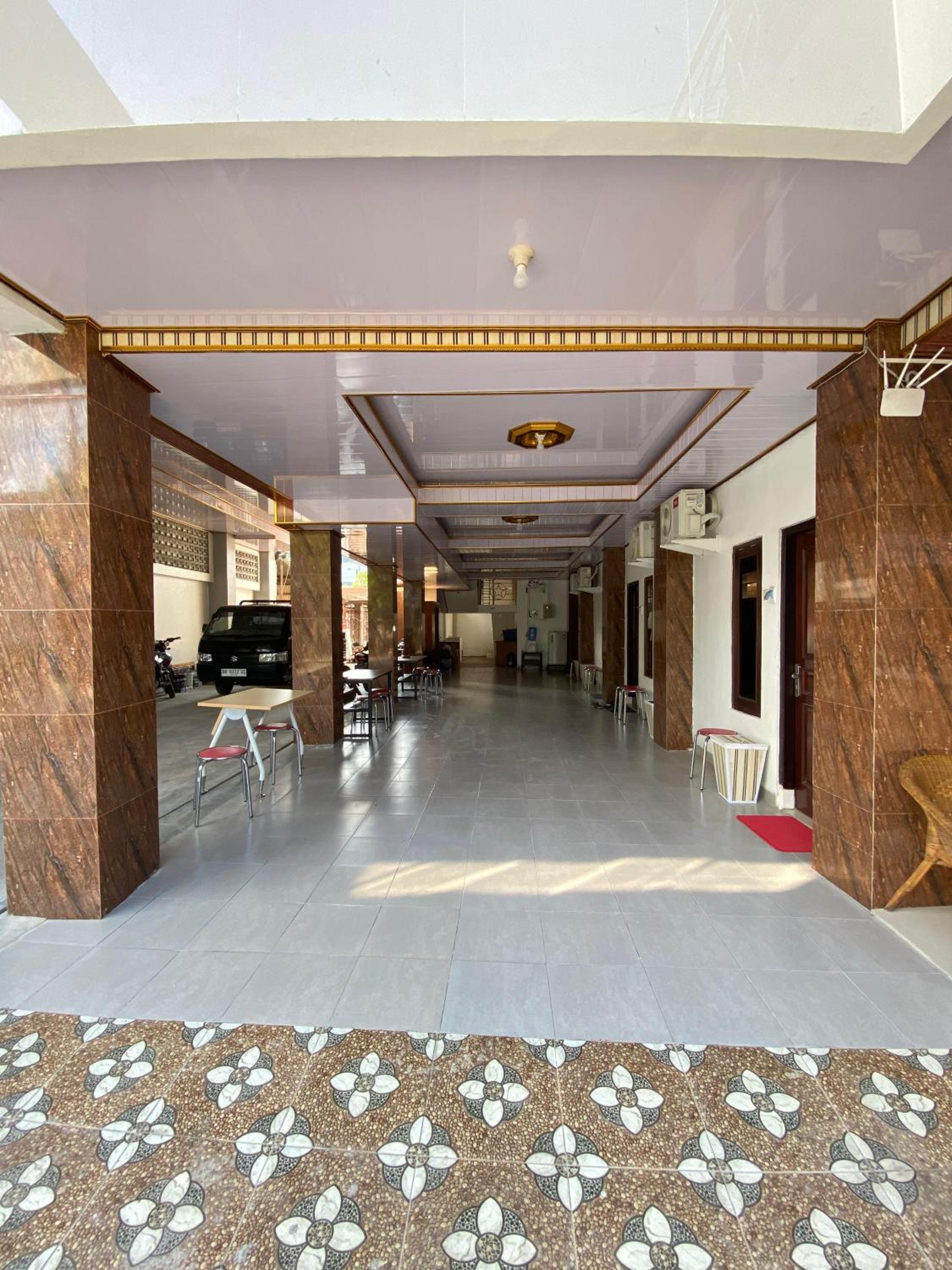 d'WF Hotel view 4