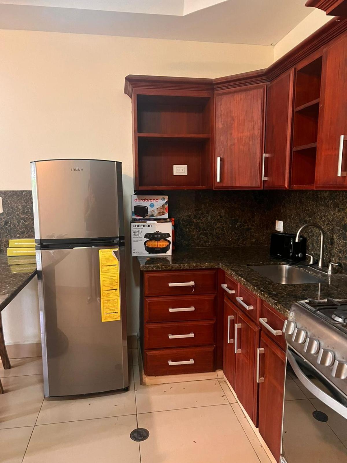 Apartamento con piscina view 3
