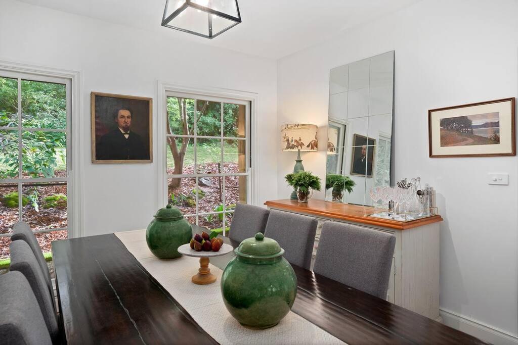 The Croft - Enchanting Bowral stone cottage