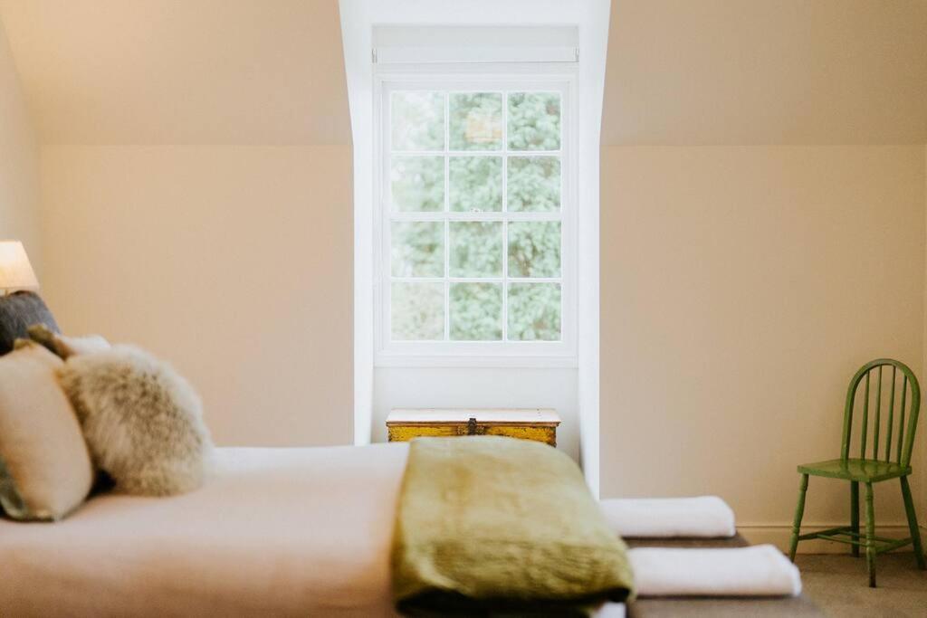 The Croft - Enchanting Bowral stone cottage