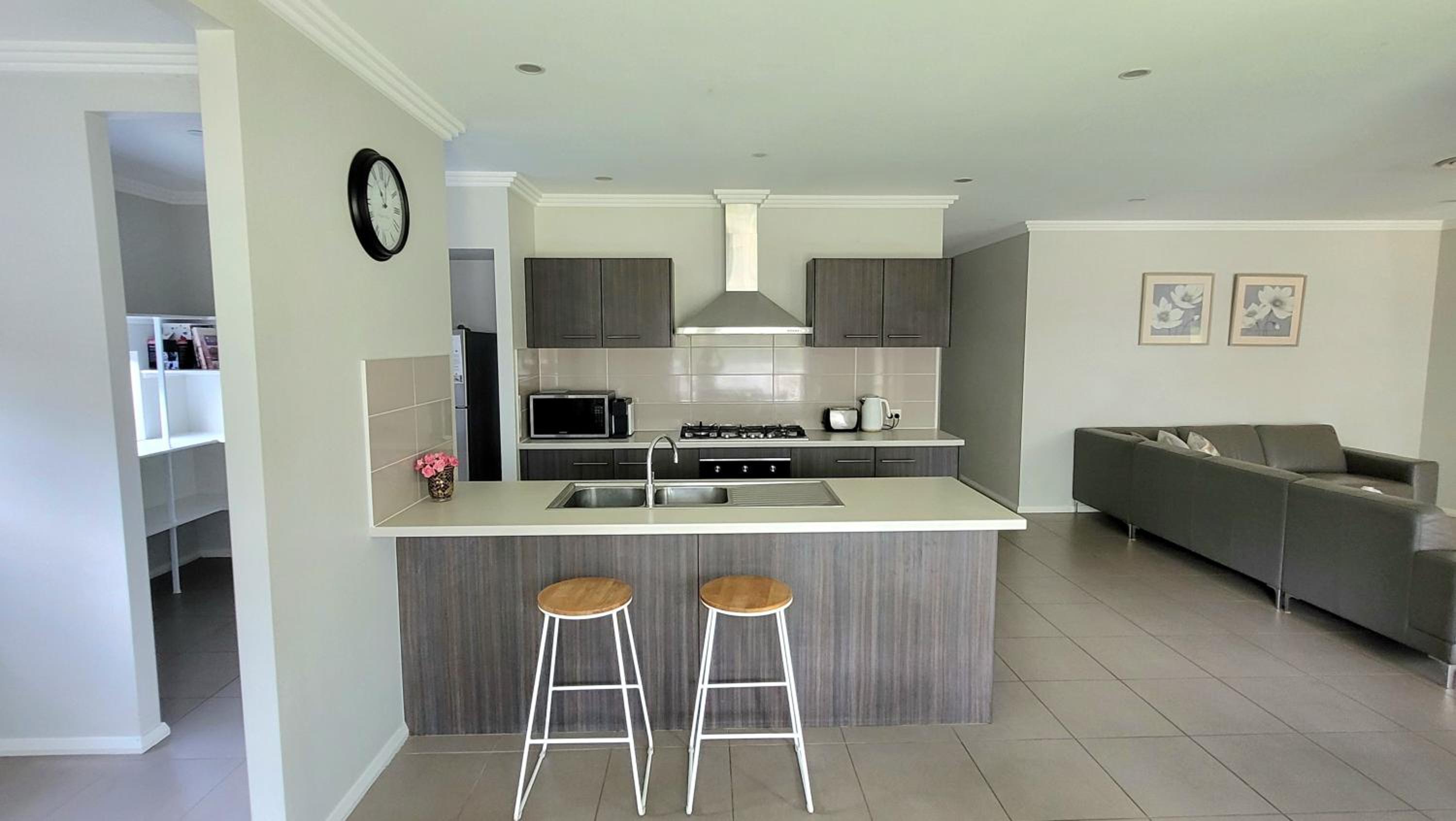 Gledswood Hills, The Cloverhill Charm