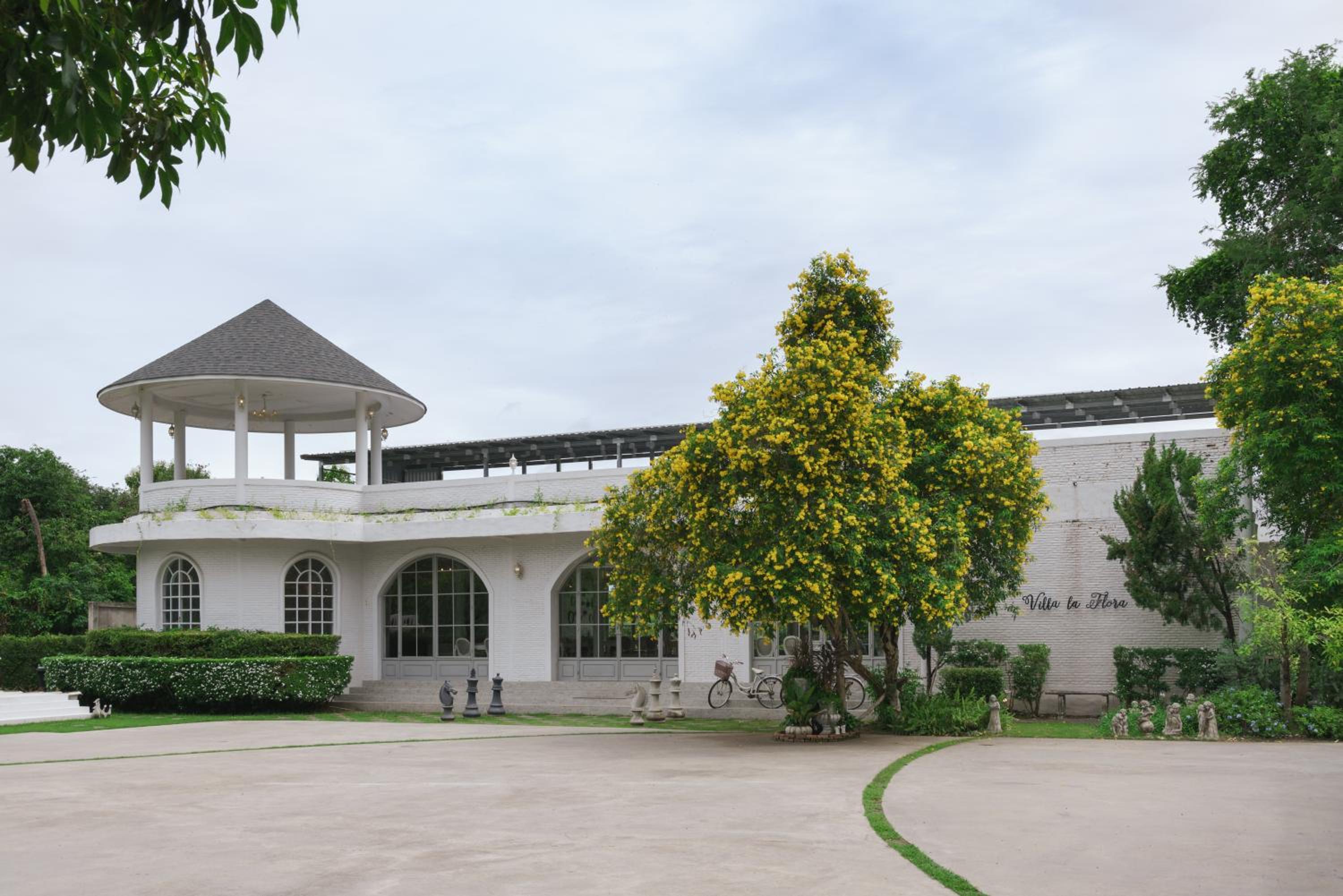 Villa La Flora Kanchanaburi