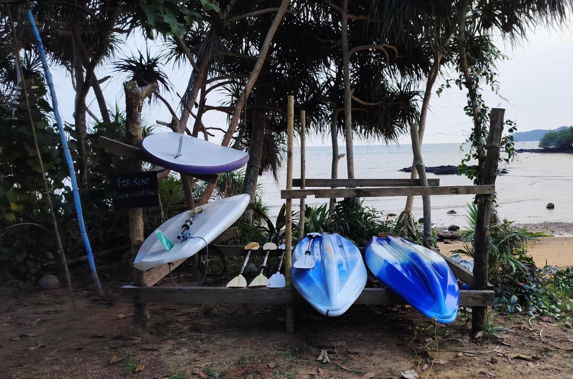 Naivacha Tent Koh Mak