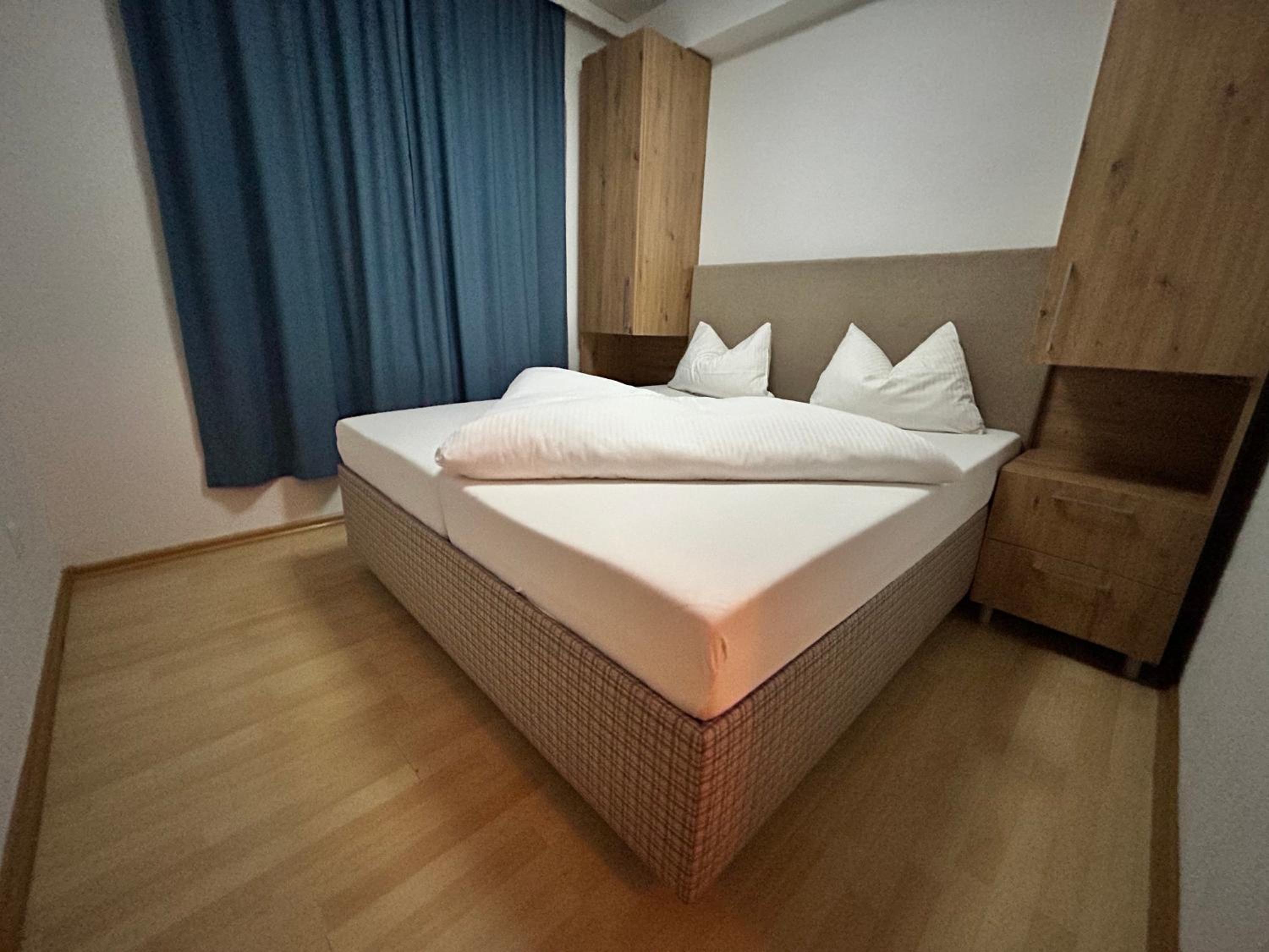 Romantic Lodge