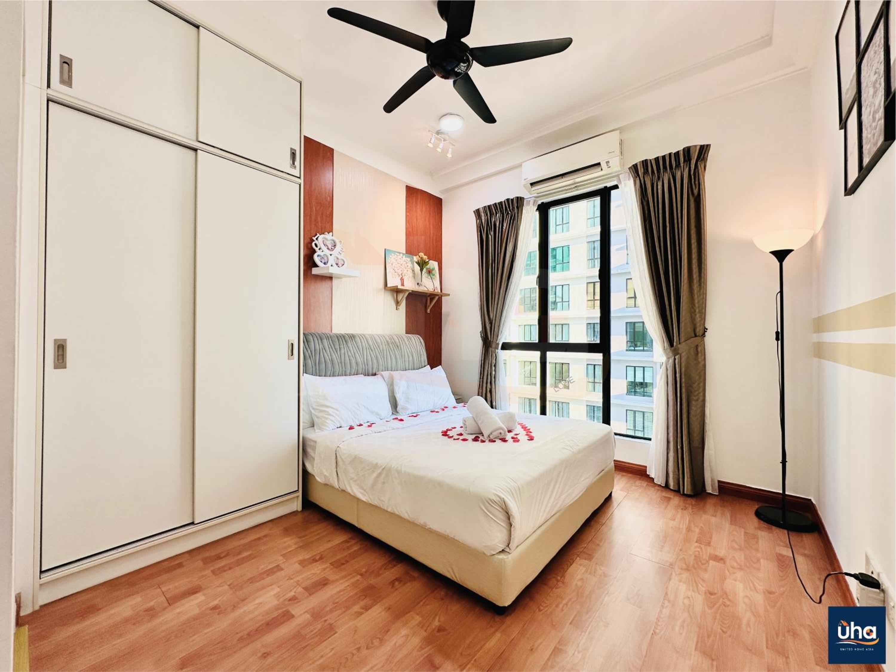 The Platino Skudai near Paradigm Mall by RR JBcity