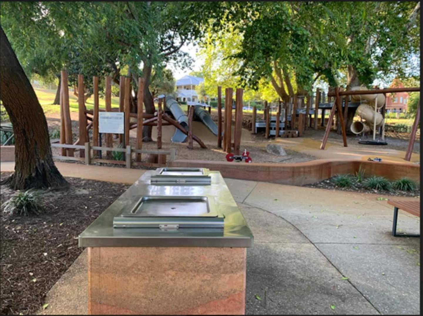 Urban Oasis Townhouse East Perth