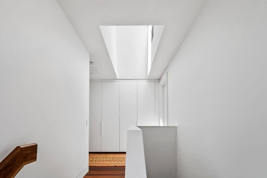 A1 Architectural Sth Melb Home Sleeps 4 Martin