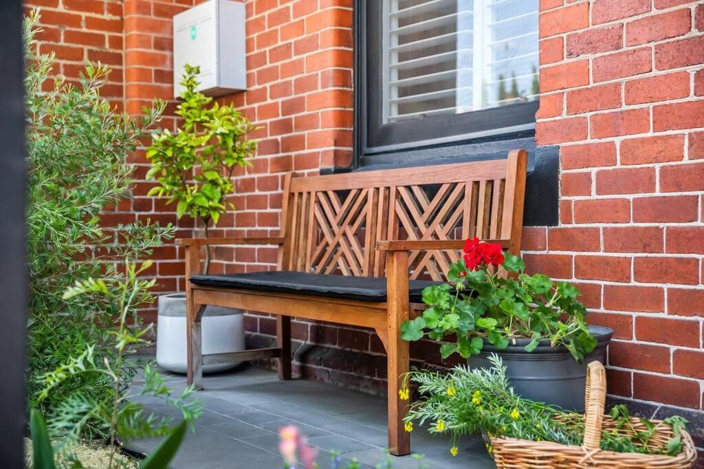 A1 Architectural Sth Melb Home Sleeps 4 Martin