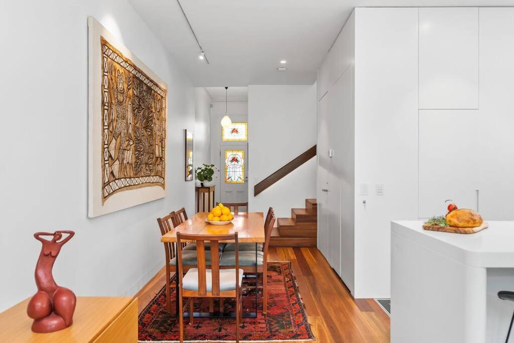 A1 Architectural Sth Melb Home Sleeps 4 Martin