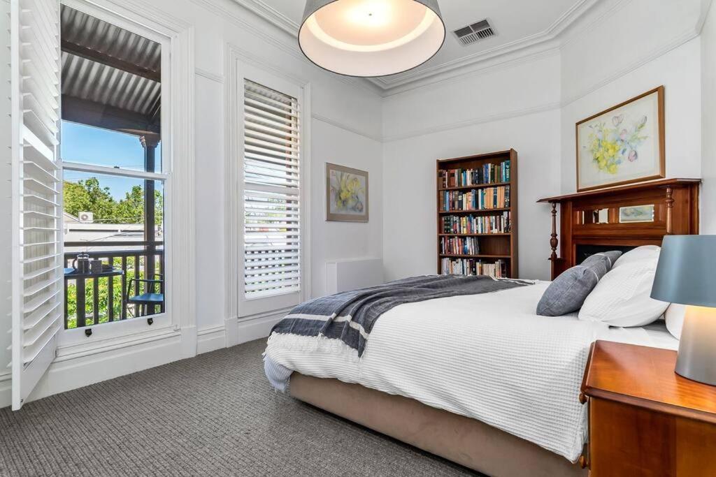 A1 Architectural Sth Melb Home Sleeps 4 Martin