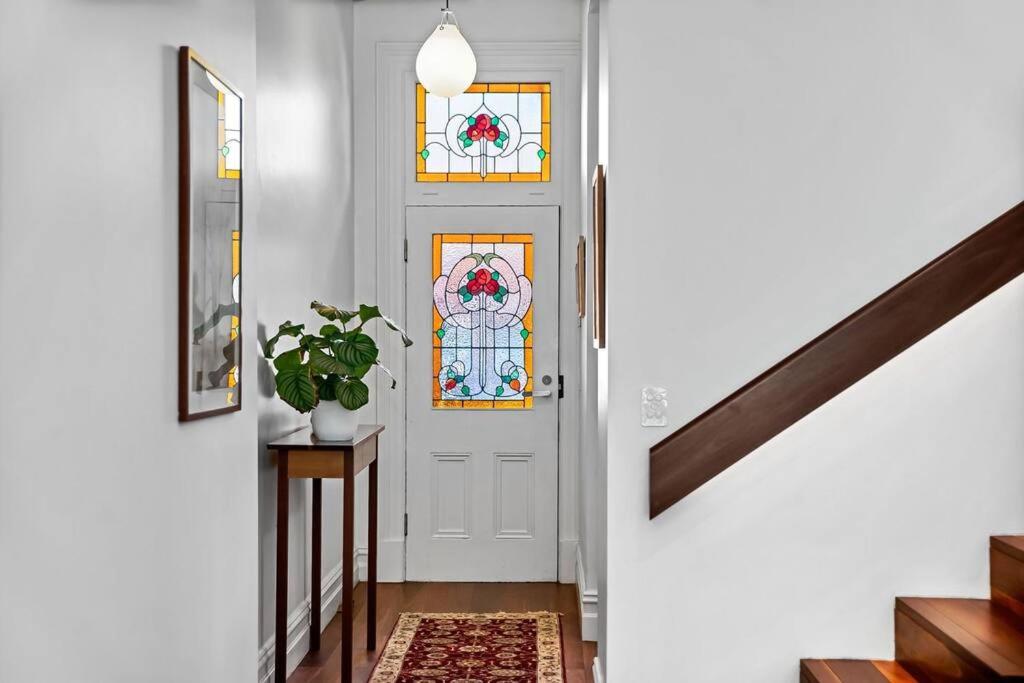 A1 Architectural Sth Melb Home Sleeps 4 Martin