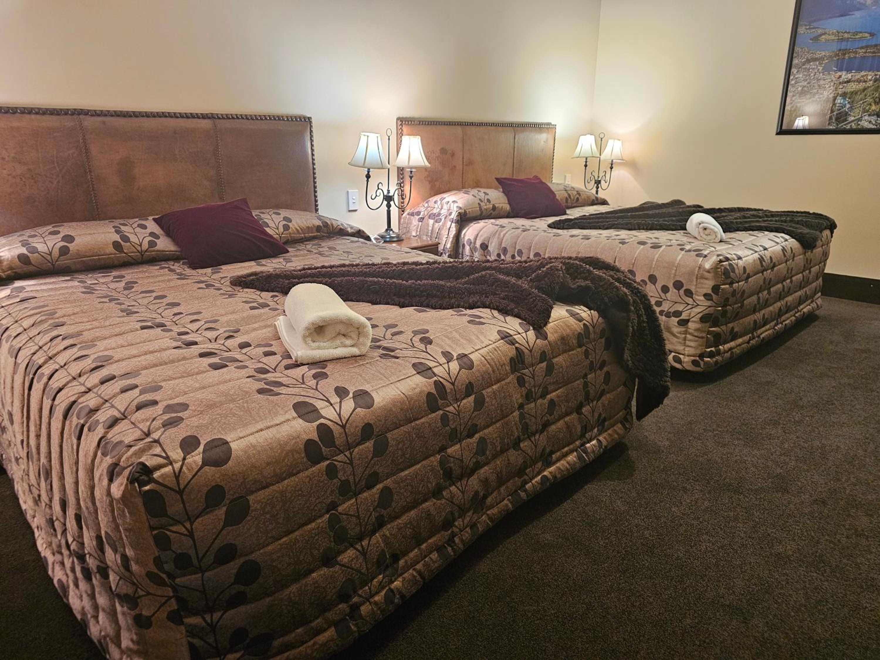 Gateway Motor Inn