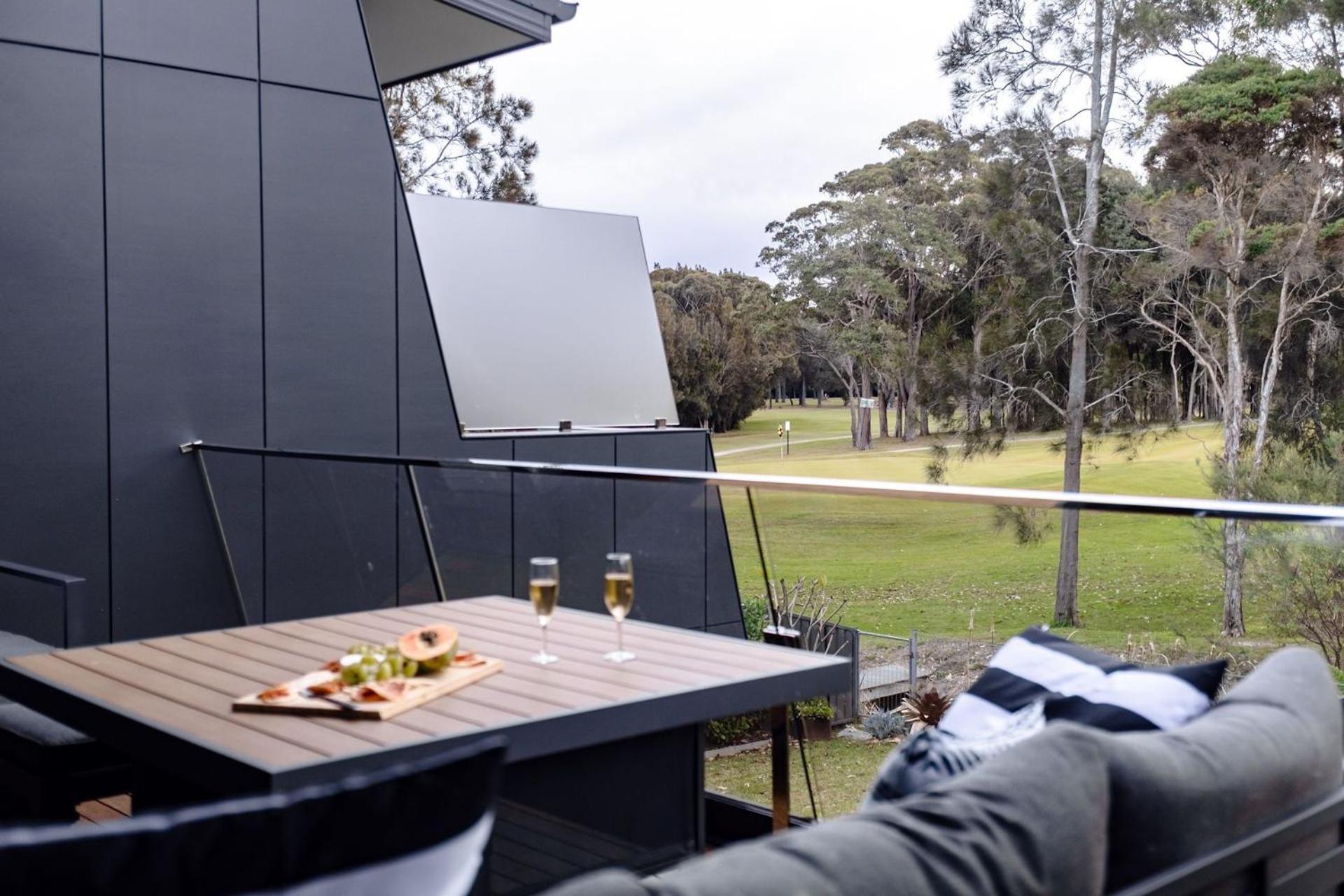 Pandanas 17B at Mollymook Beach