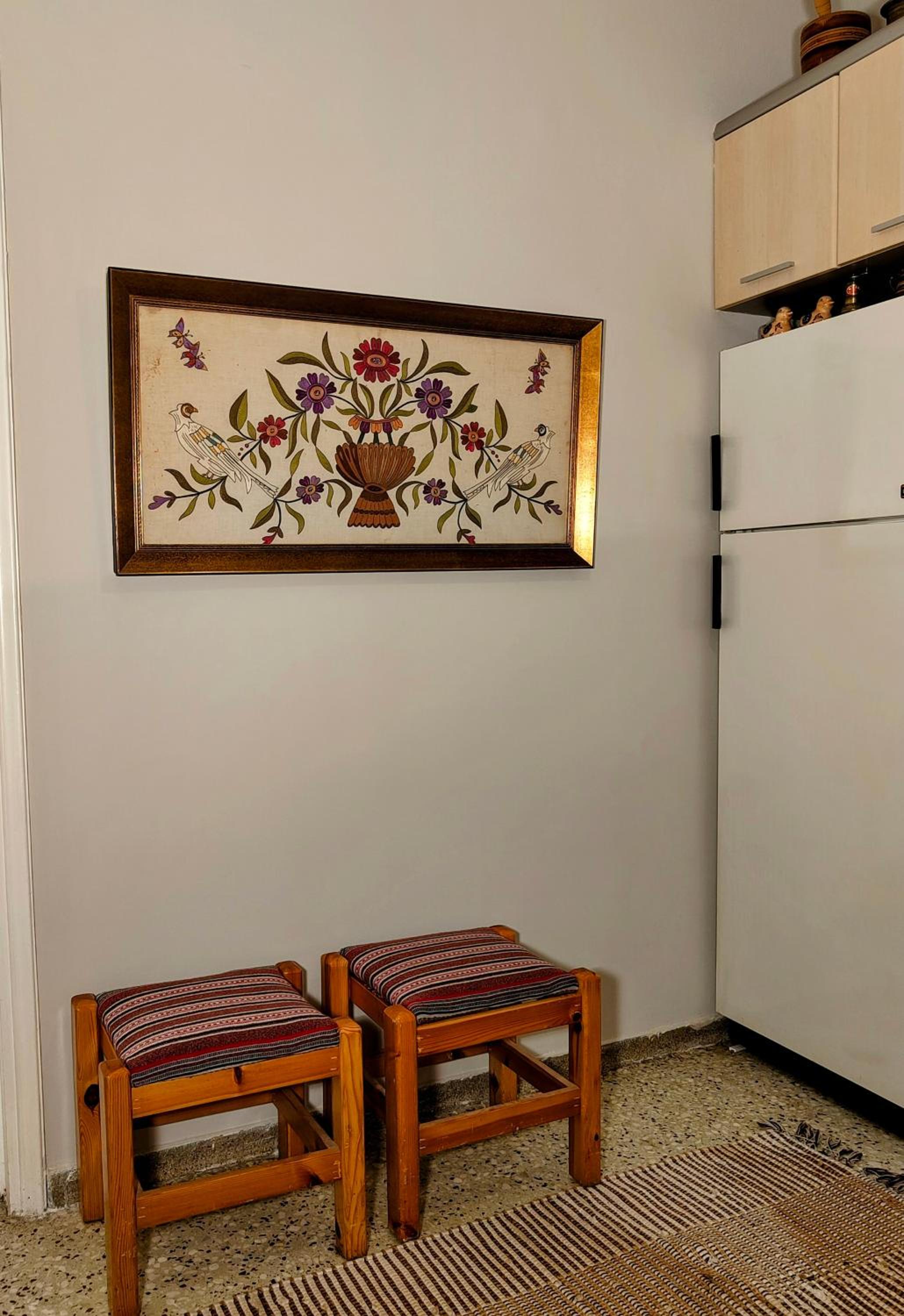 Art Interior Apartment in Athens next to Metro Stations & All Hospitals