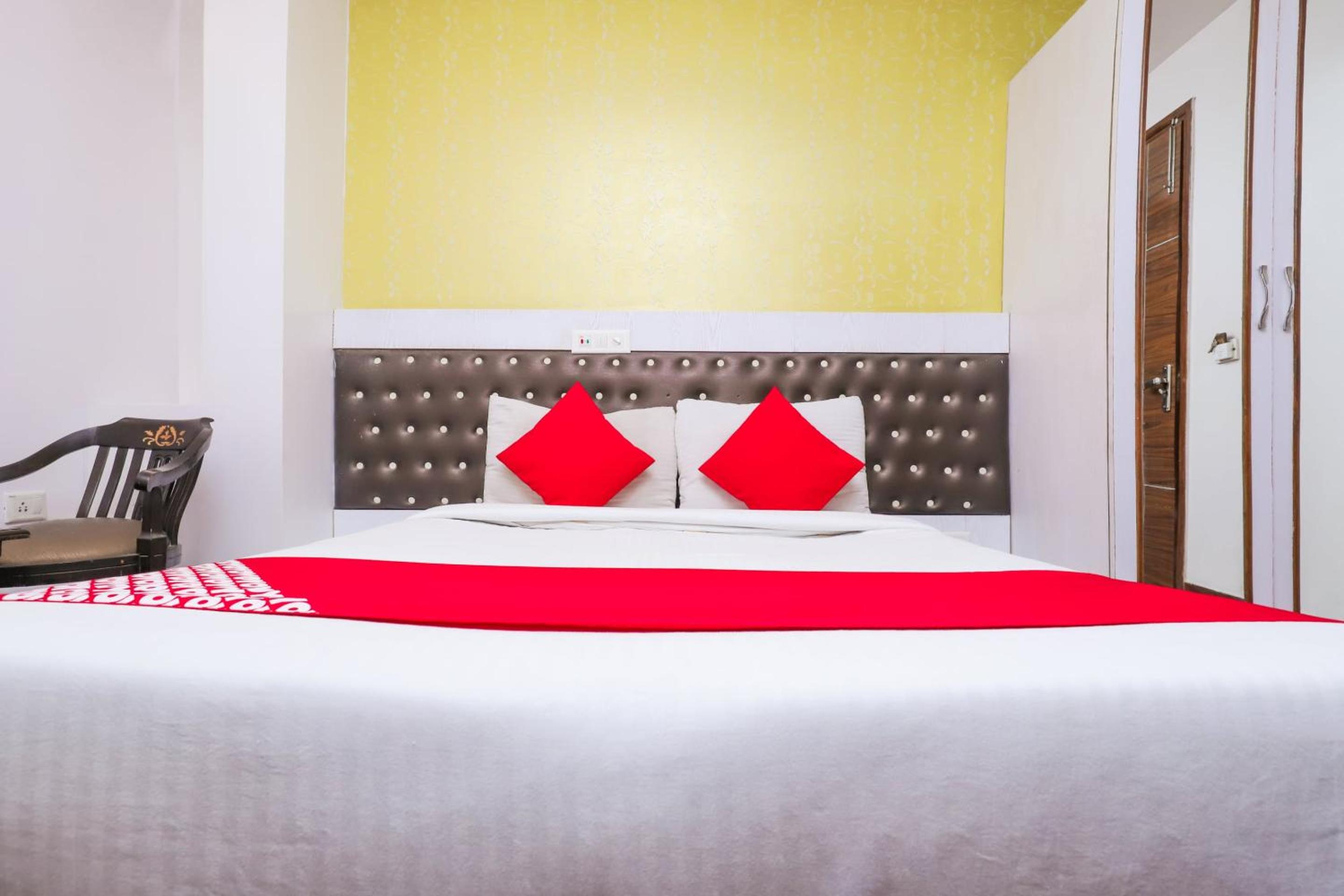 Hotel O Sehej Continental