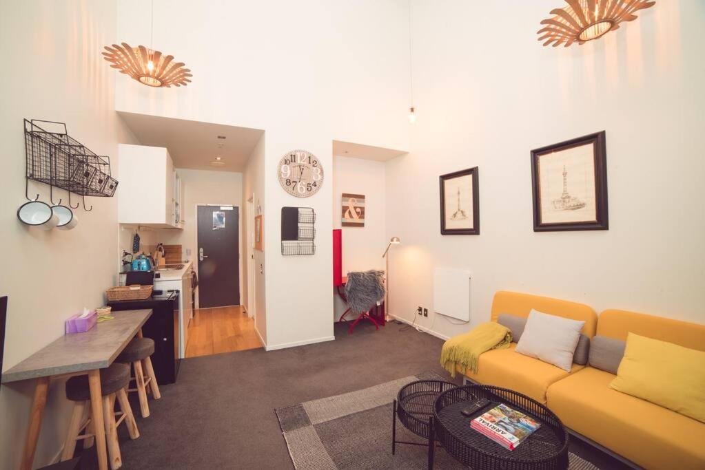 Character Apartment in Central Downtown Auckland