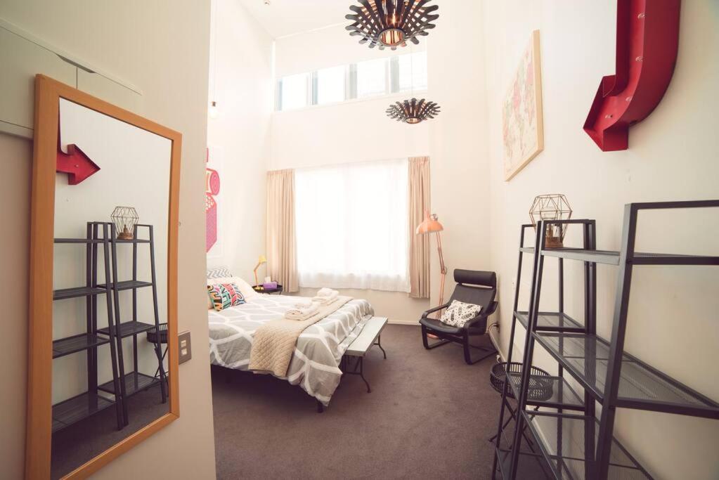 Character Apartment in Central Downtown Auckland